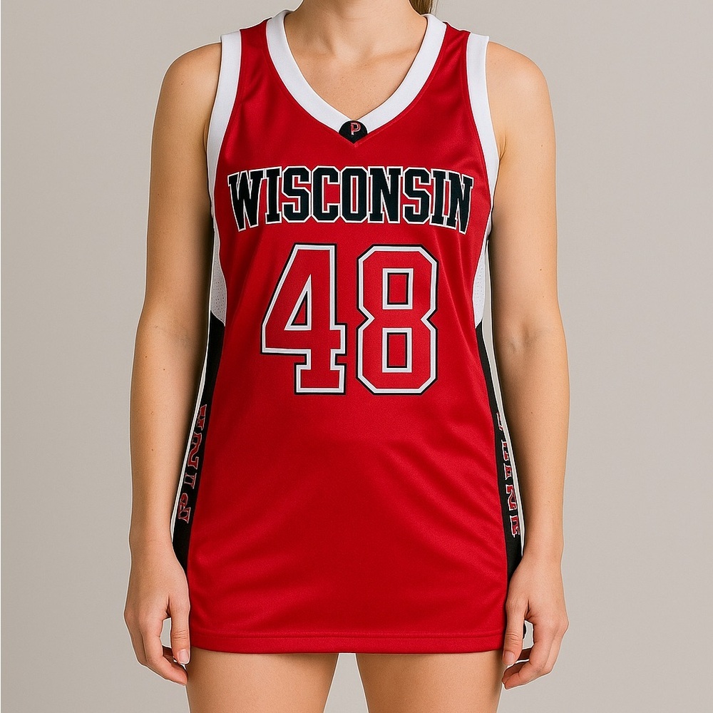 PINK Victoria's Secret Wisconsin Badgers Basketball Jersey Size Small.